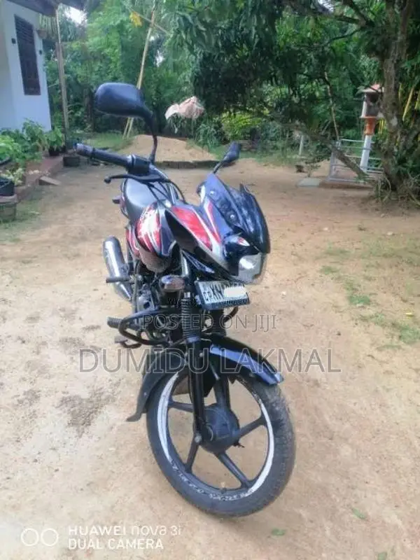 Bajaj Discover 100 2012 Motorbike (Used)