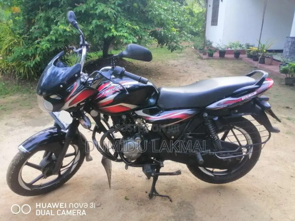 Bajaj Discover 100 2012 Motorbike (Used)