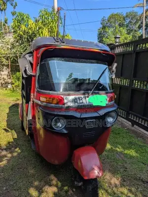 Bajaj RE 2016 Three Wheel (Used)