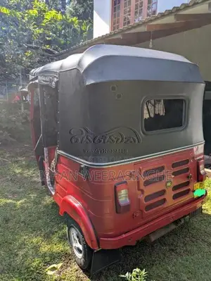 Bajaj RE 2016 Three Wheel (Used)