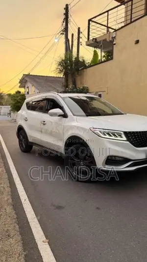 DFSK Glory I-Auto 2021 SUV (Used)