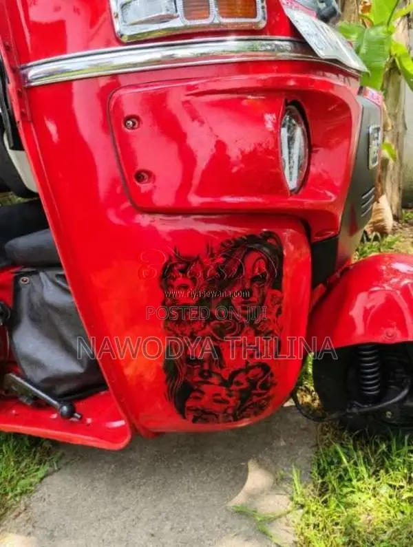Bajaj RE 2014 Three Wheel (Used)