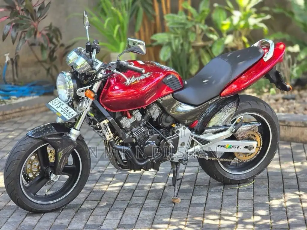Honda Hornet 2004 Motorbike (Used)