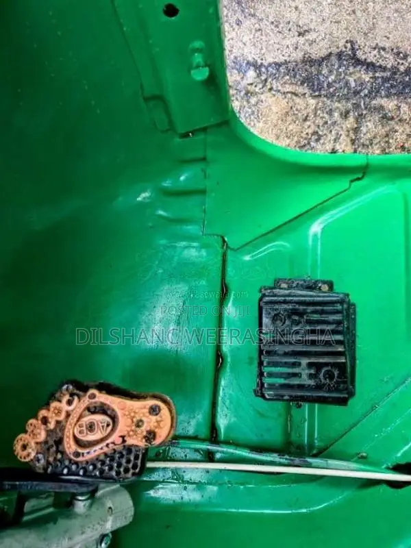 Bajaj 2 Stroke 2006 Three Wheel (Used)
