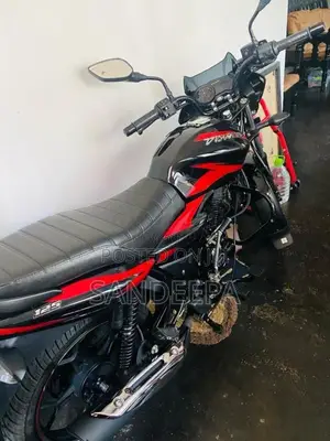 Bajaj Discover 2026 Motorbike Brand New