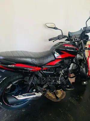 Bajaj Discover 2026 Motorbike Brand New