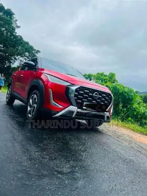 Nissan Magnite 2025 SUV (Used)