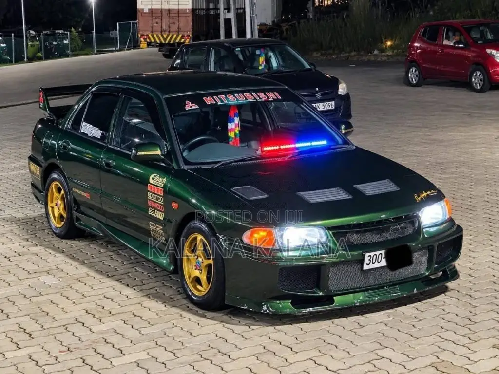 Mitsubishi Lancer CB3 1999 Car (Used)