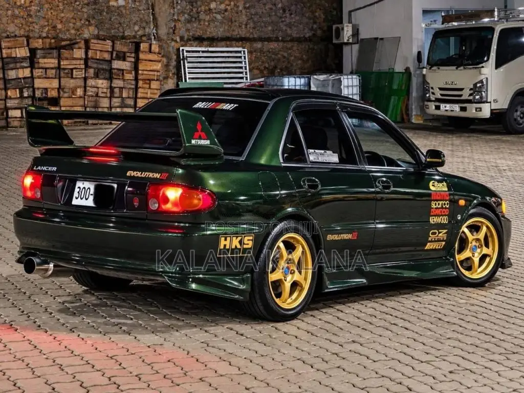 Mitsubishi Lancer CB3 1999 Car (Used)