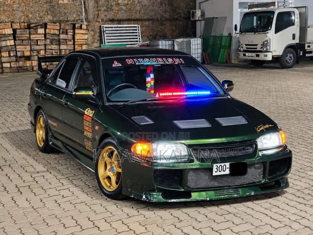 Mitsubishi Lancer CB3 1999 Car (Used)