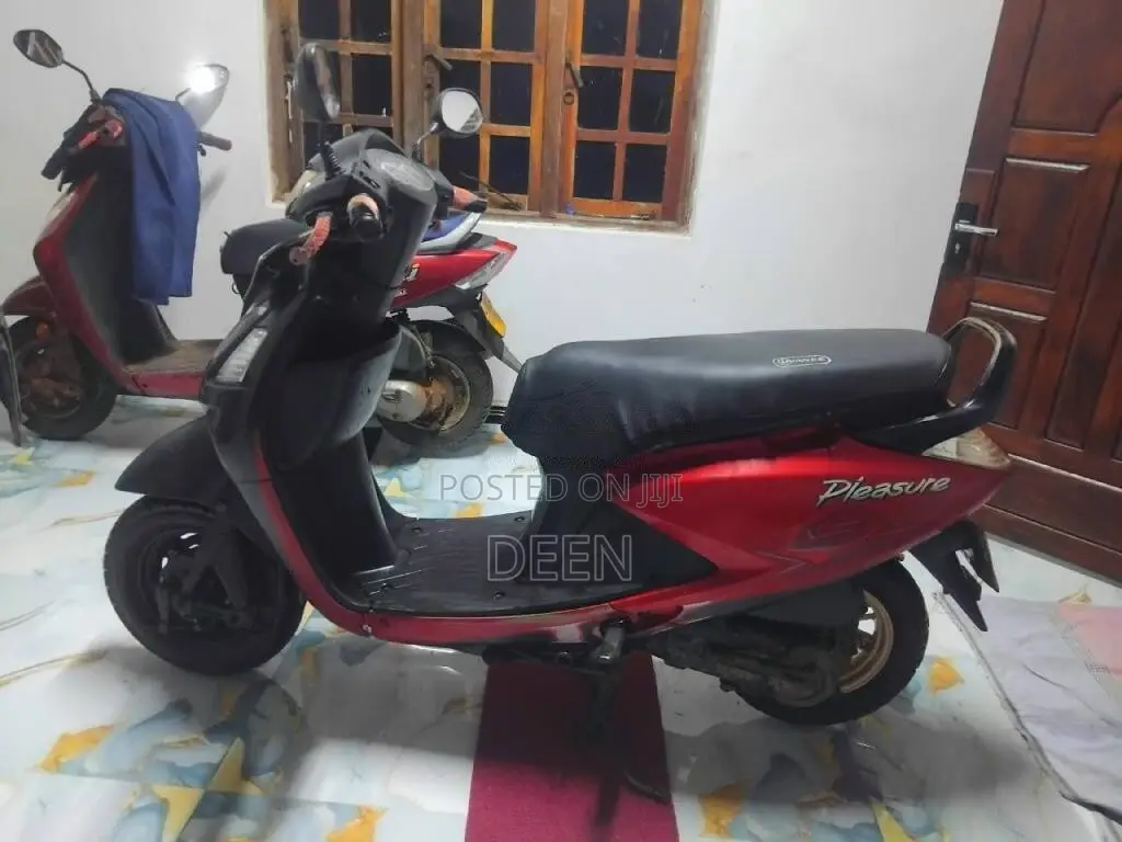 Hero PLEASURE 2011 Motorbike (Used)