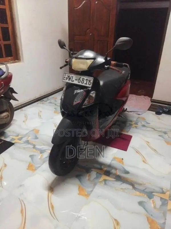 Hero PLEASURE 2011 Motorbike (Used)