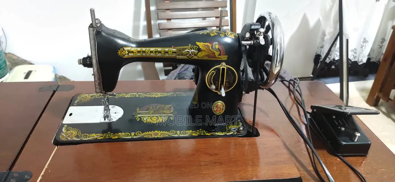Singer Sewing Machine With Motor