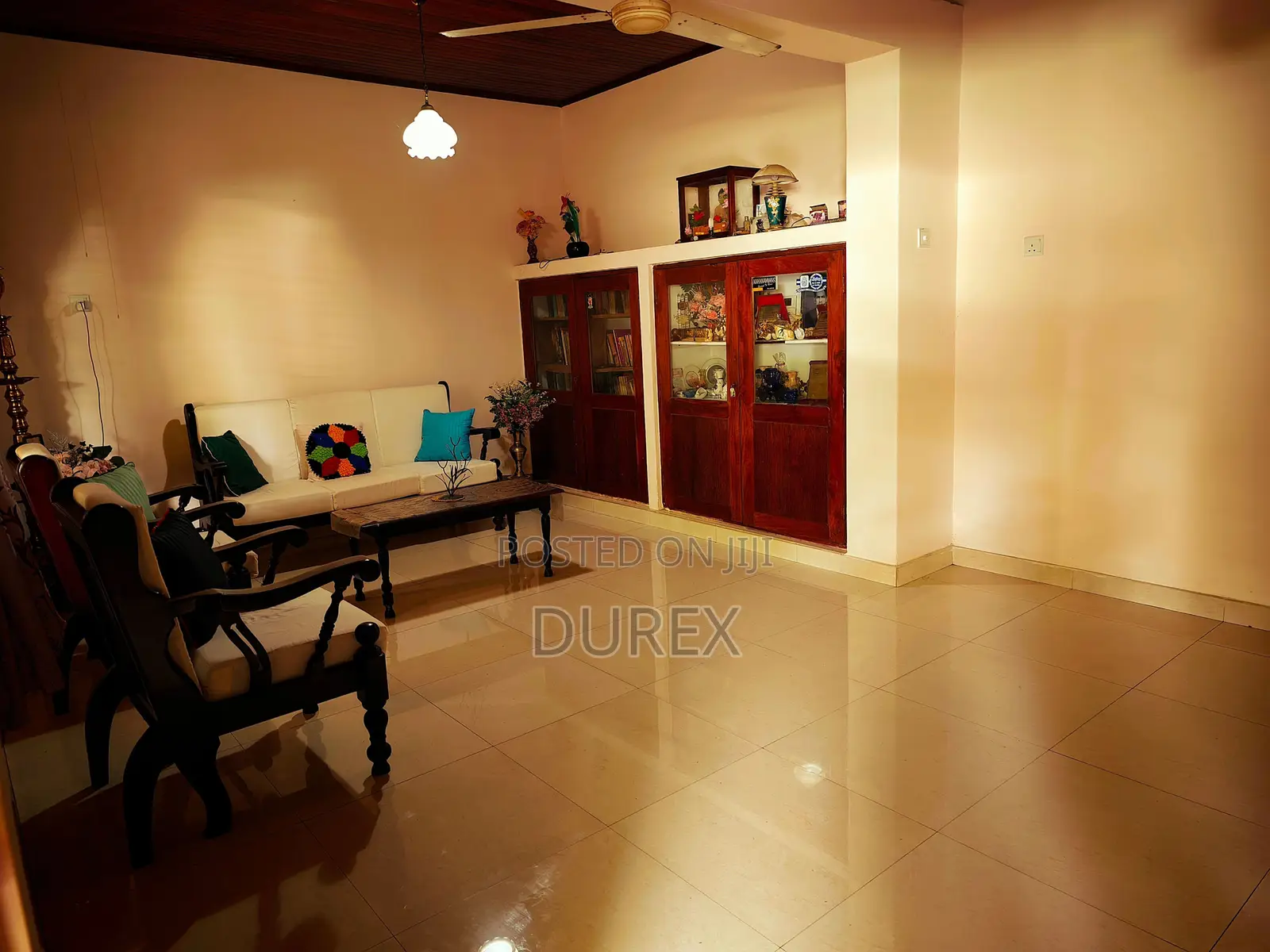 5bdrm House in Kalutara City for sale