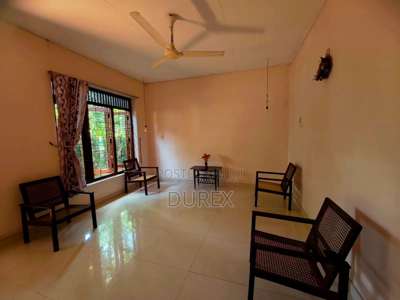 5bdrm House in Kalutara City for sale