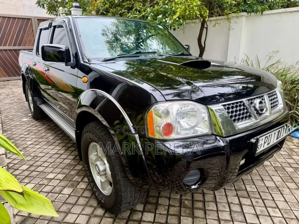 Nissan D22 2006 Pickup (Used)