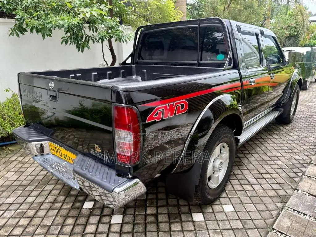 Nissan D22 2006 Pickup (Used)