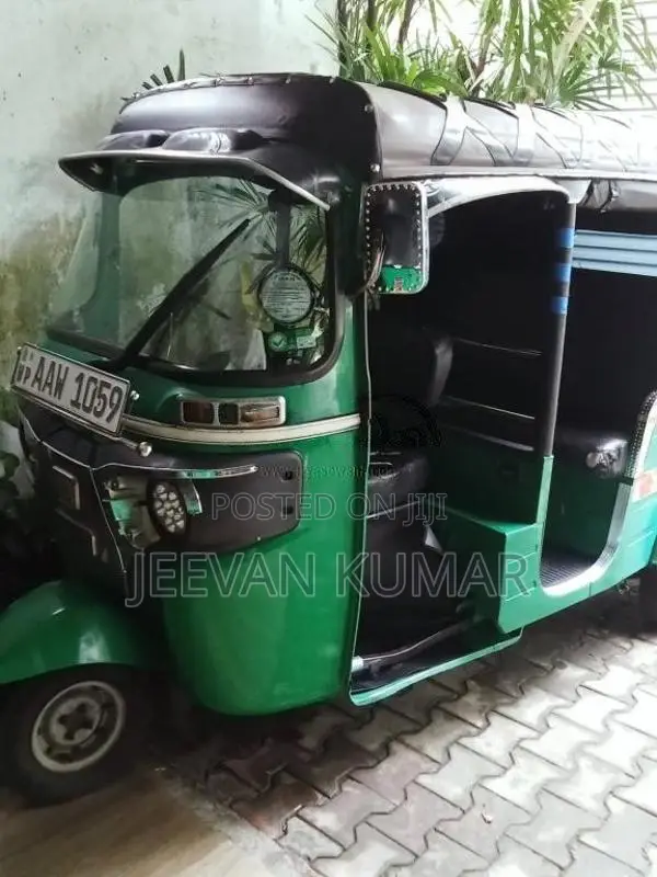 Bajaj Re 2015 Three Wheel (Used)