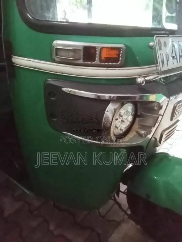 Bajaj Re 2015 Three Wheel (Used)