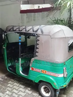 Bajaj Re 2015 Three Wheel (Used)