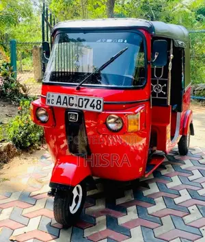 Bajaj RE 205 2012 Three Wheel (Used)