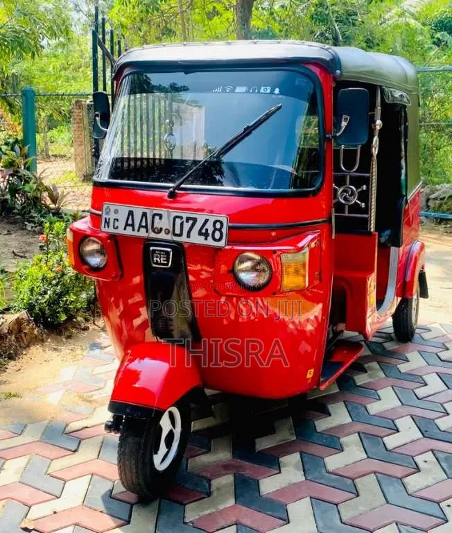 Bajaj RE 205 2012 Three Wheel (Used)
