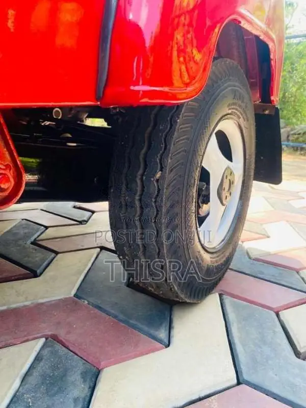 Bajaj RE 205 2012 Three Wheel (Used)