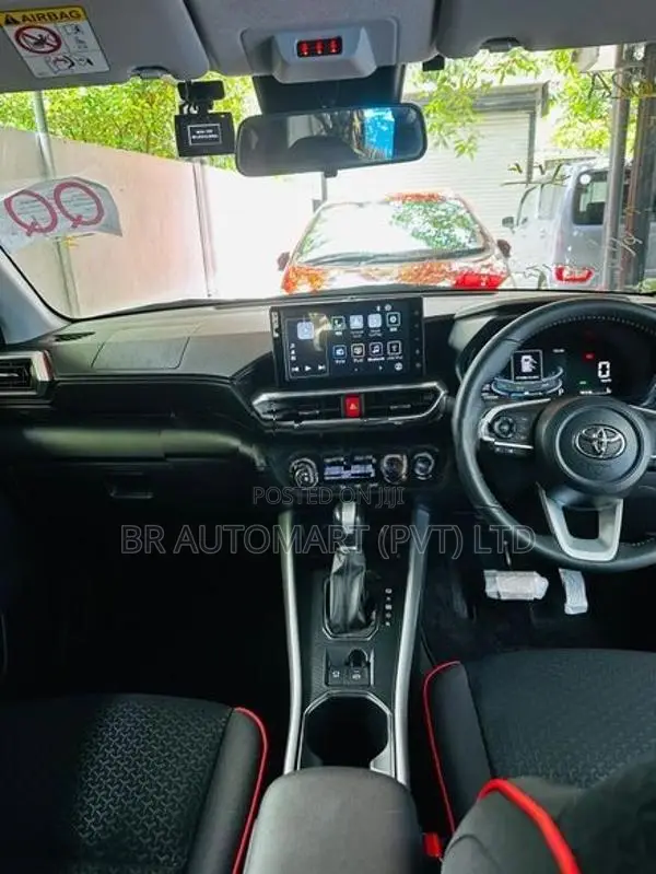 Toyota Raize Hybrid 2025