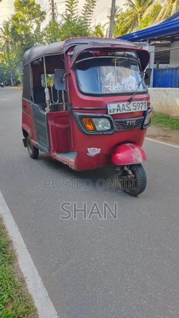 Bajaj RE 4 Stroke 2015