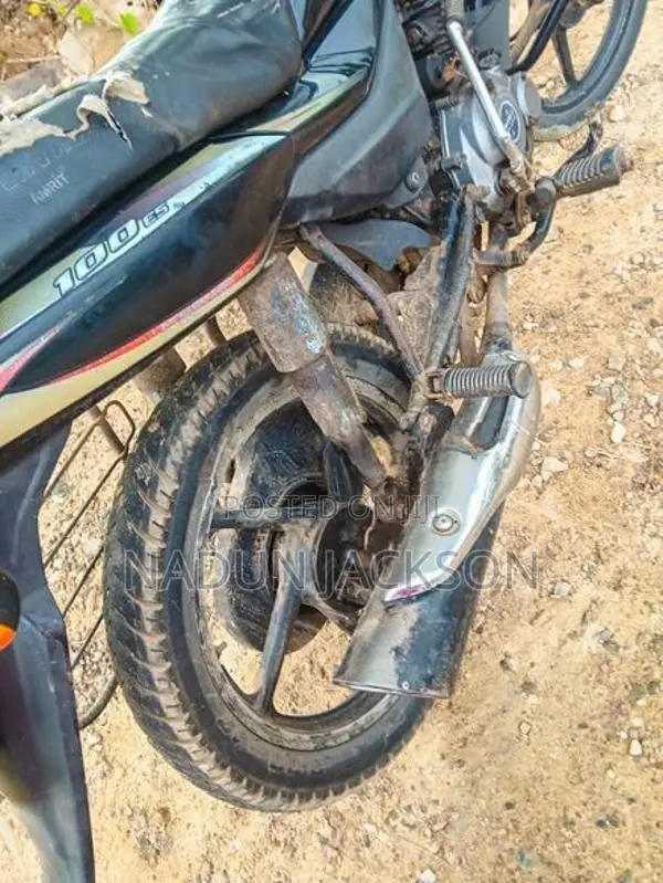 Bajaj Discover 125 2012