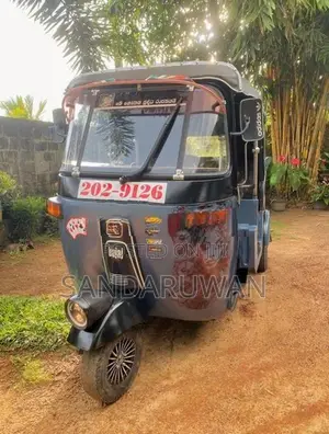 Bajaj RE 1997