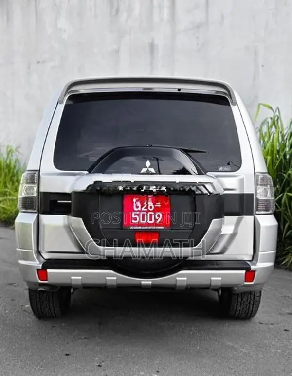 Mitsubishi Montero V93 2007