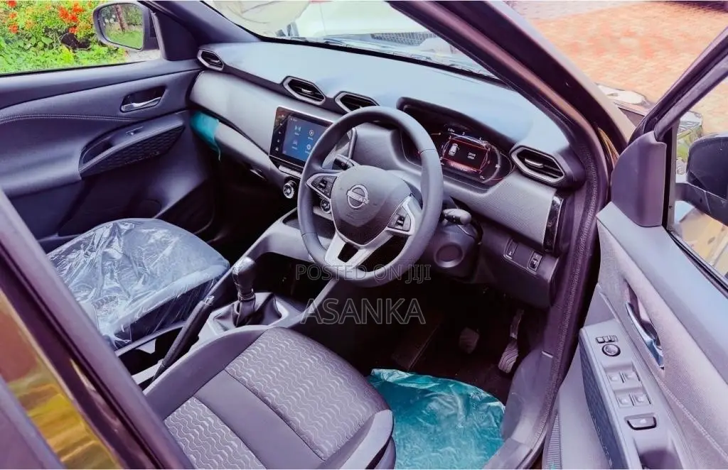 Nissan Magnite N-CONNECTA EZ-SHIFT 2026 SUV Brand New
