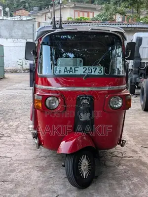 Bajaj RE 205 2012 Three Wheel (Used)