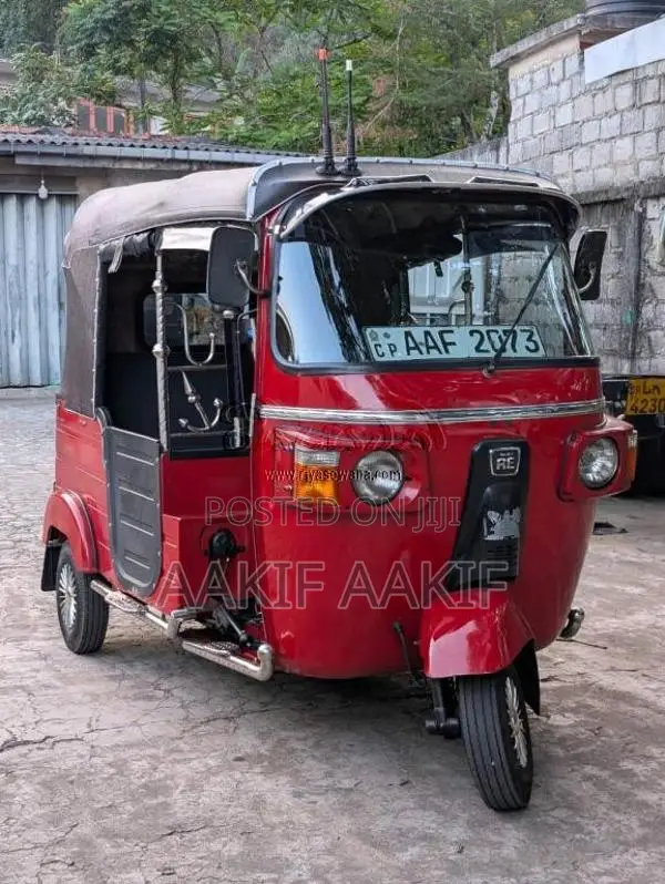 Bajaj RE 205 2012 Three Wheel (Used)