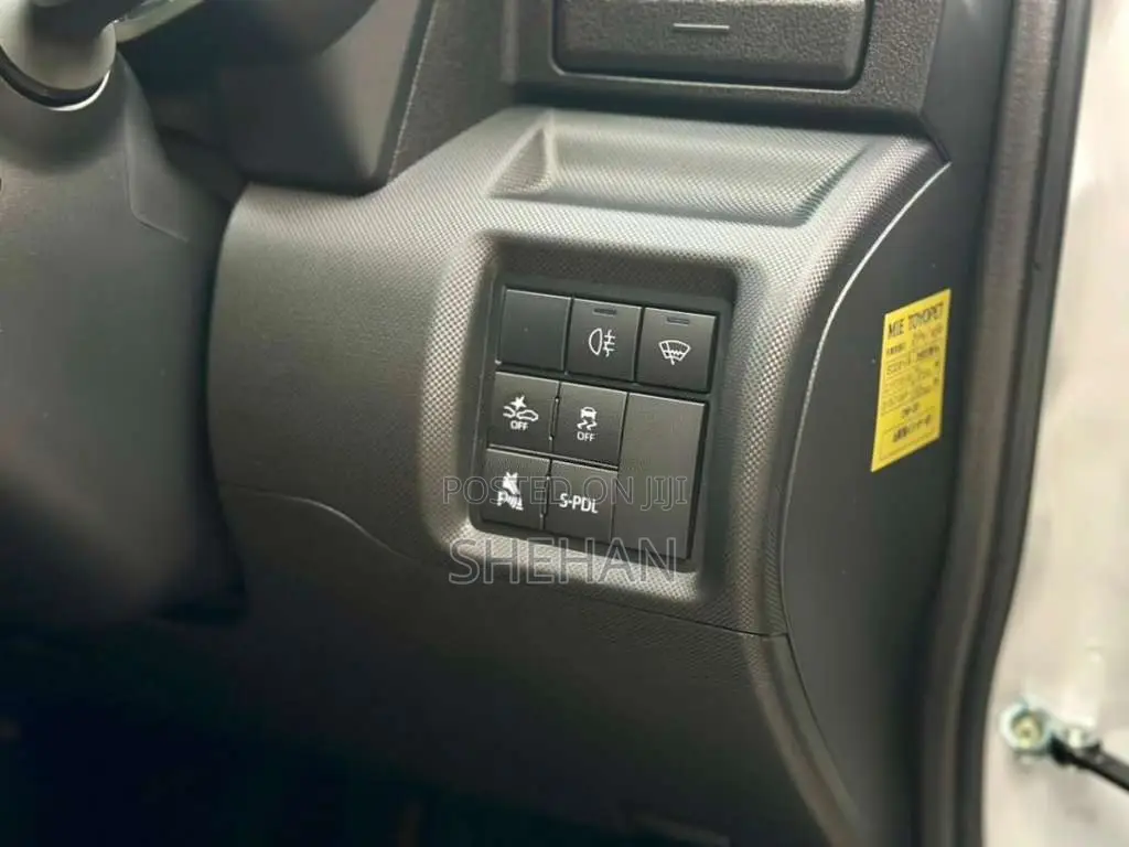 Toyota Raize 2026 SUV Brand New