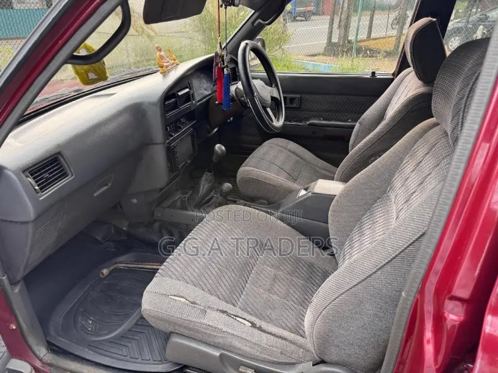 Toyota Hilux LN107 SSRX 1993 Pickup (Used)