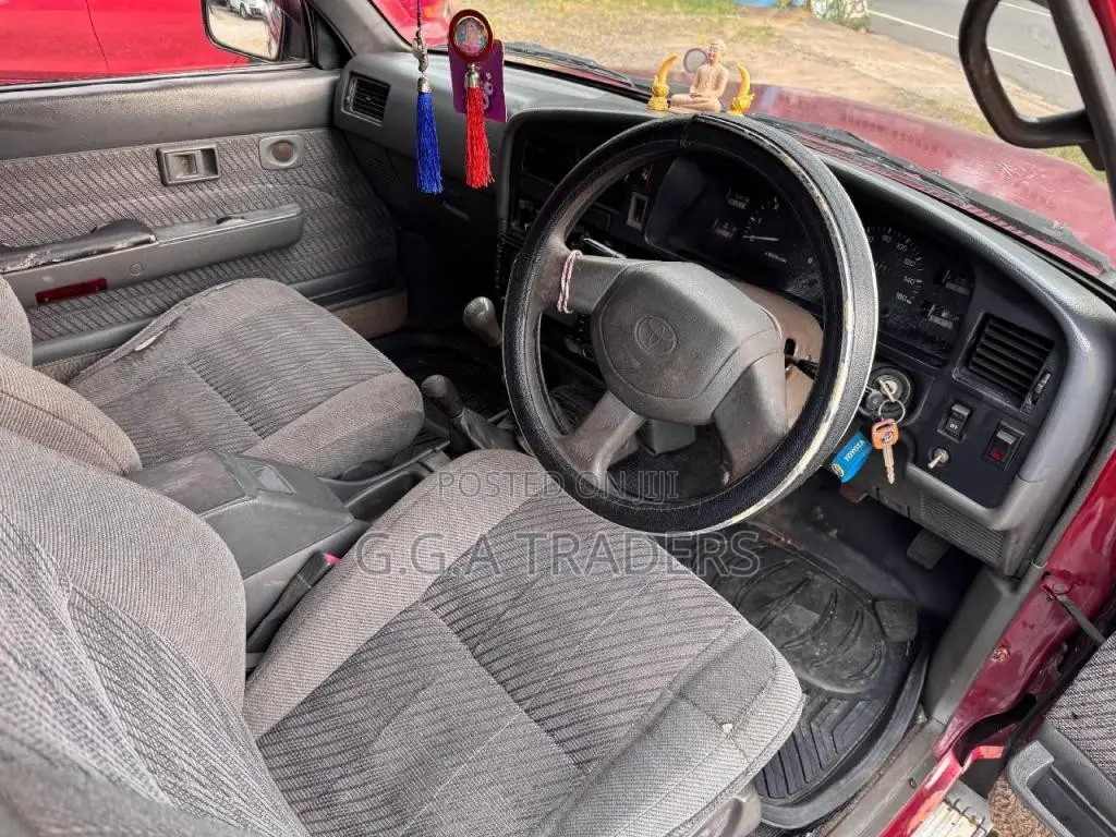 Toyota Hilux LN107 SSRX 1993 Pickup (Used)