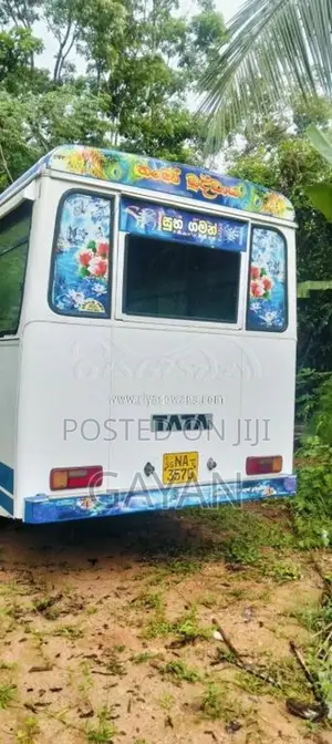 Tata 713 2006 Bus (Used)