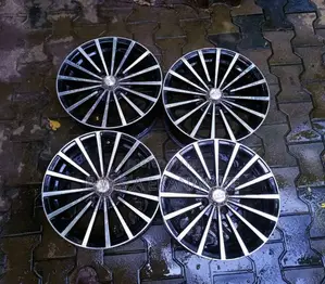 Alloy wheels 15" 4 slbs for Car
