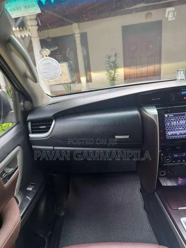 Toyota Fortuner 2017 SUV (Used)