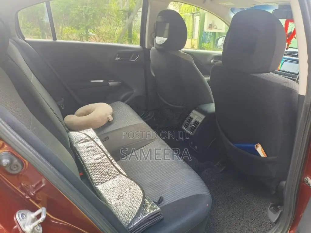 Honda Grace Ex 2015 Car (Used)