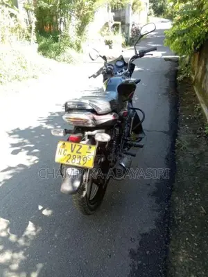 Bajaj Discover 2010 Motorbike (Used)
