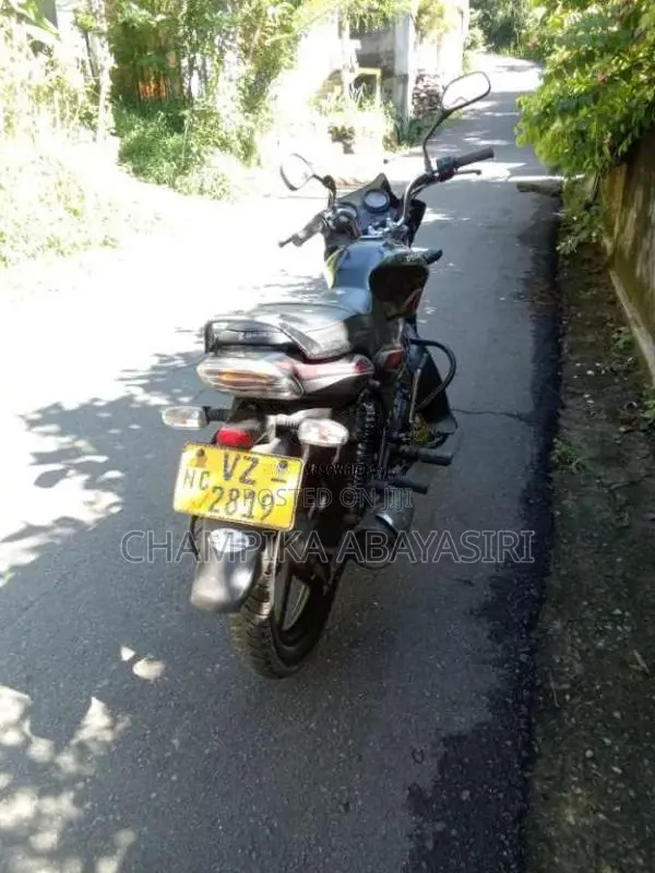 Bajaj Discover 2010 Motorbike (Used)
