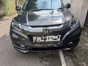 Honda Vezel 2014 SUV (Used)