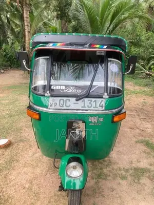 Bajaj 2 Stroke 2006 Three Wheel (Used)