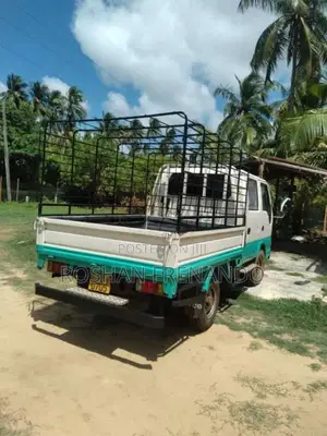 Atco KMC 2006 Crew Cab (Used)