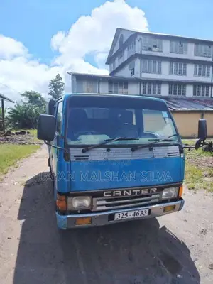 Mitsubishi Canter 1979 Crew Cab (Used)