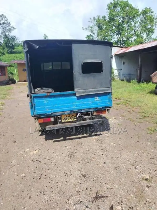 Mitsubishi Canter 1979 Crew Cab (Used)