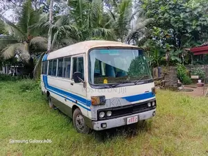 Mitsubishi Rosa Bus 1981 Bus (Used)